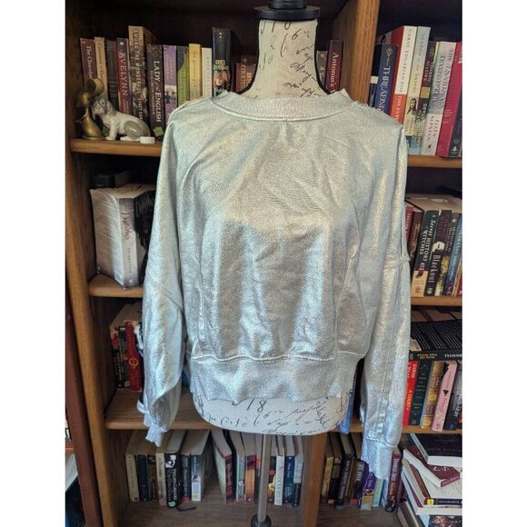 Free People Women's Size XS Metallic Silver Long Sleeve Pullover Top Sweater - Picture 1 of 6